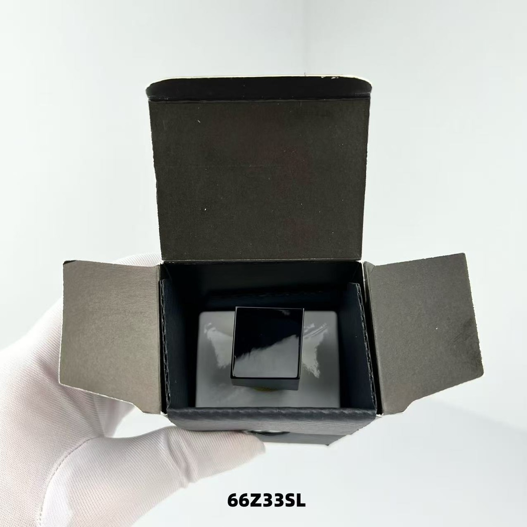 Saint Laurent perfume